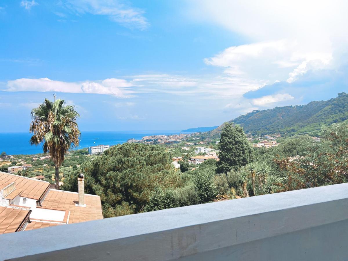 Perla Blu Tropea Bed & Breakfast Santa Domenica  Exterior foto