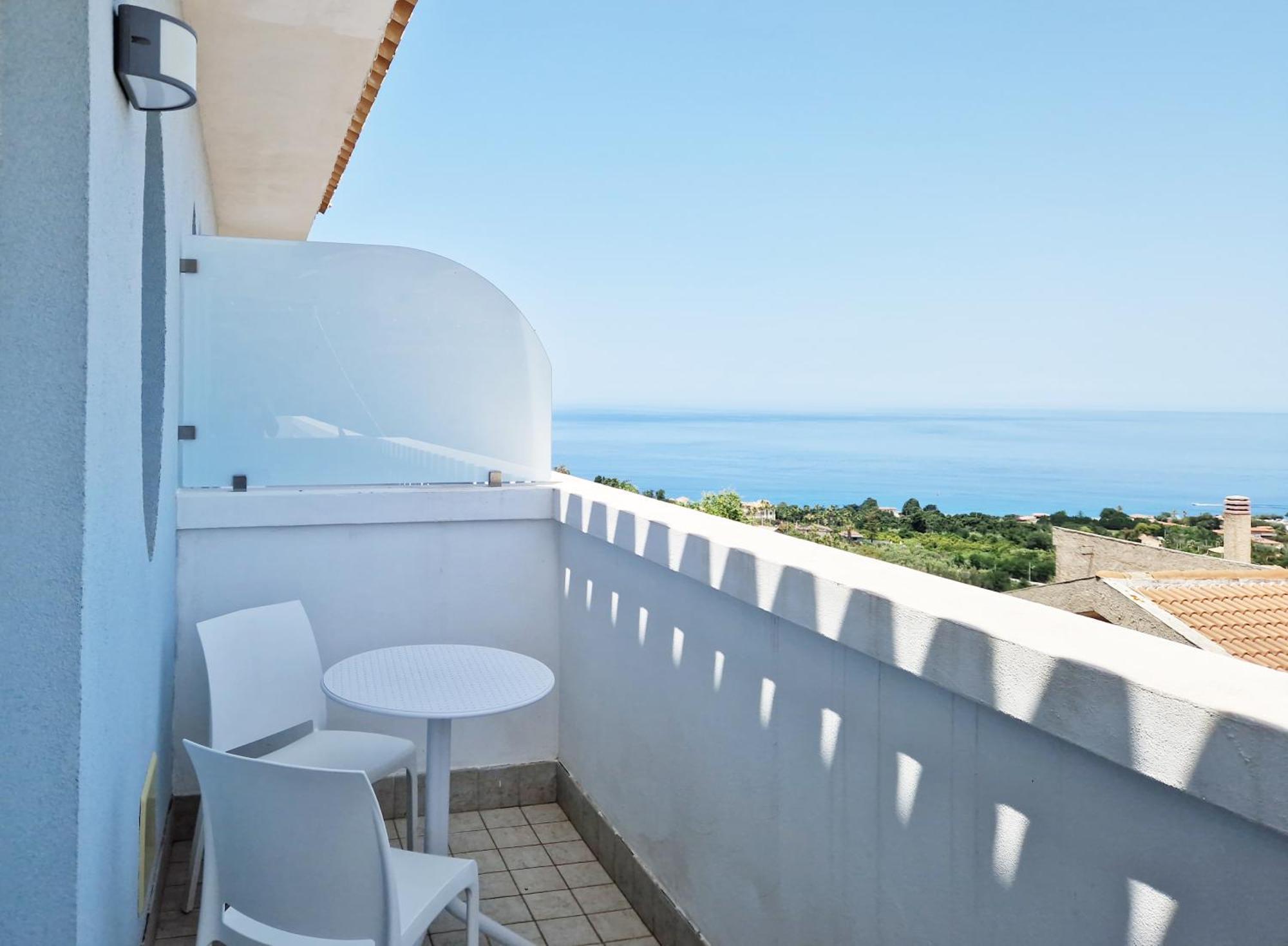 Perla Blu Tropea Bed & Breakfast Santa Domenica  Exterior foto